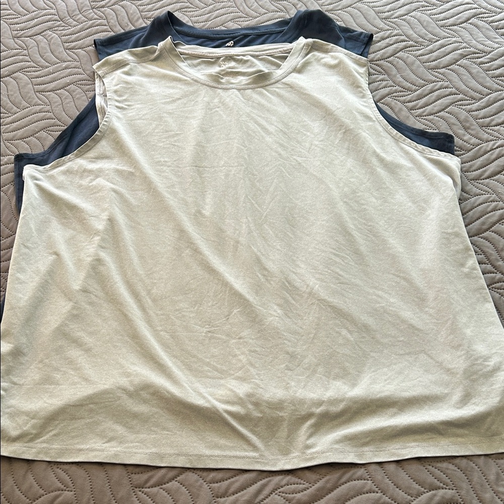 🏋️‍♂️ Bundle of All in Motion Muscle Tees